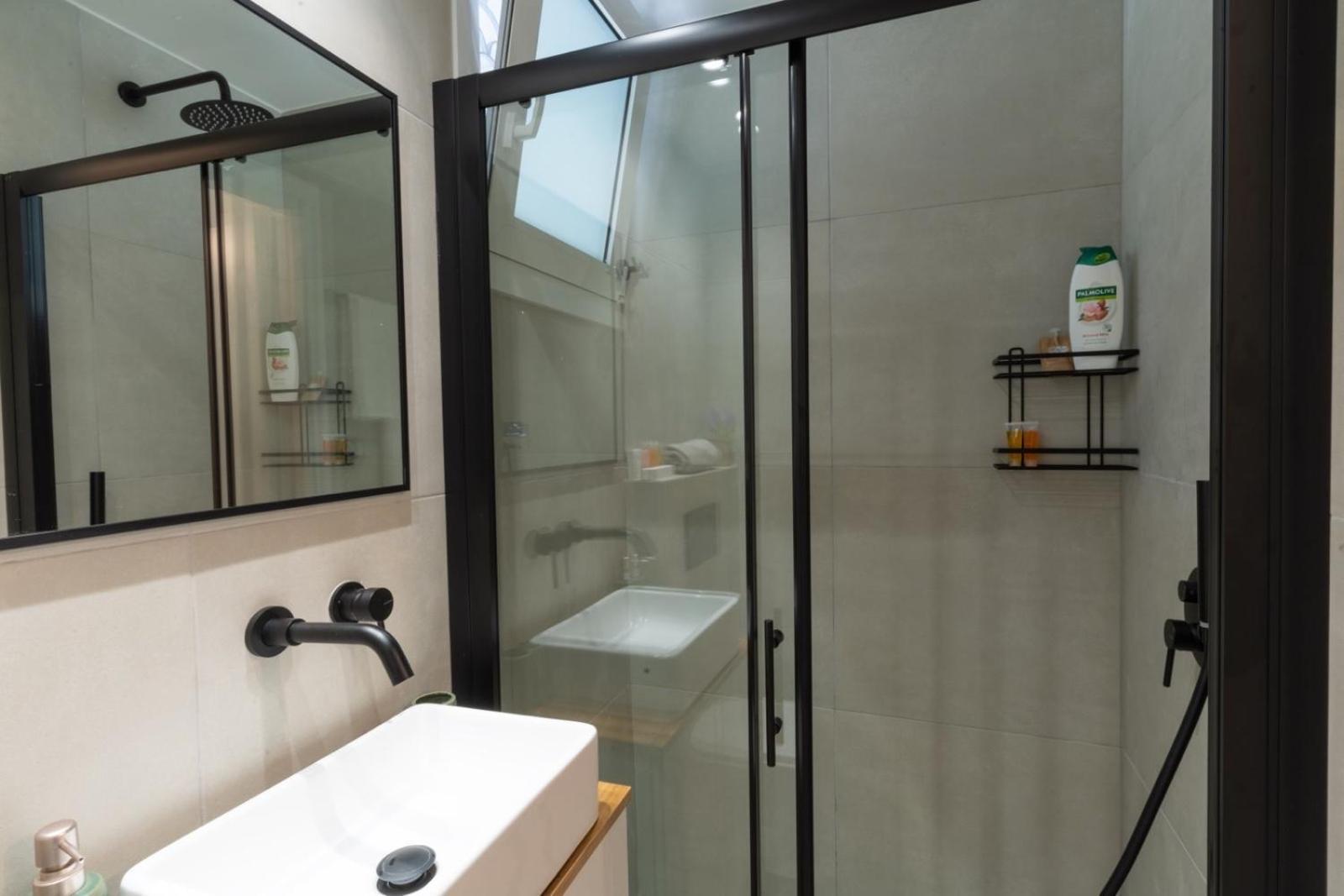 Aiolos Kolonaki Near Hilton Super Lux Apartment Афины Экстерьер фото